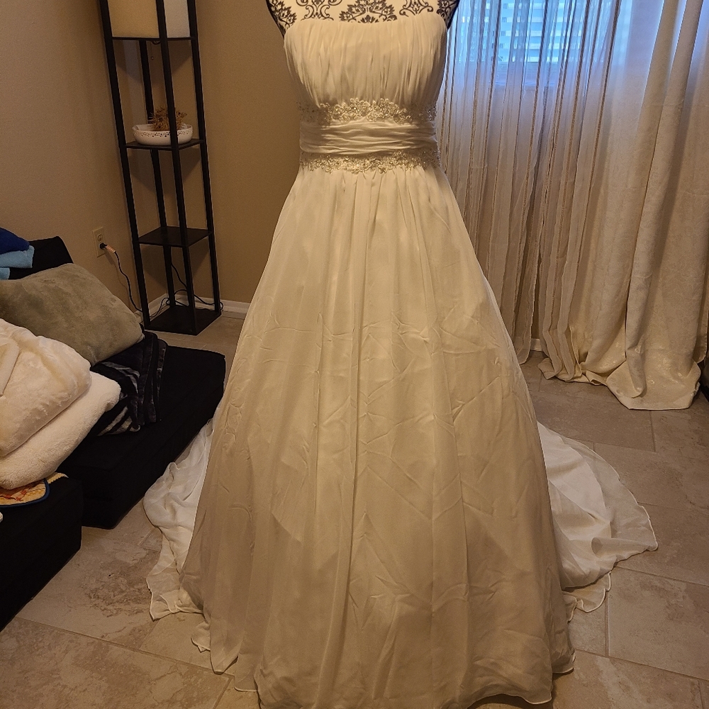 Wedding dress